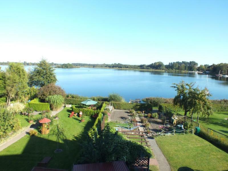 Schaalseeblick Zarrentin am Schaalsee Экстерьер фото